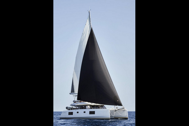 Nautitech 46 Fly, Black River