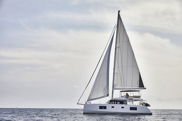 Nautitech 46 Fly, Black River