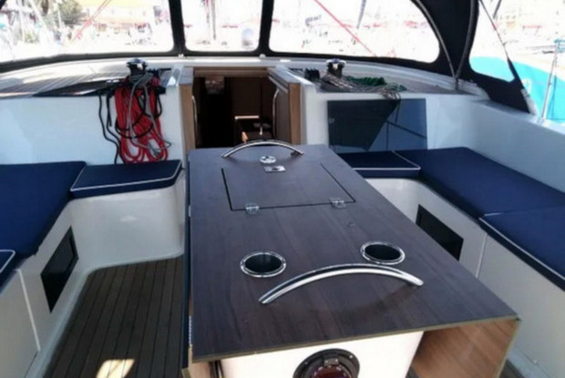 D&D Kufner 50, Trogir