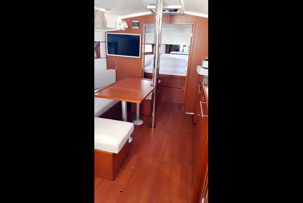 Oceanis 38.1, Biograd na Moru