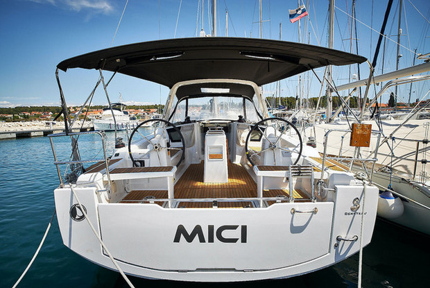 Oceanis 38.1, Biograd na Moru