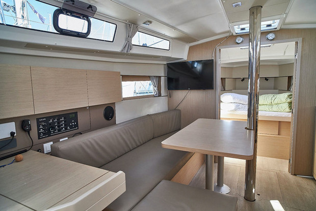 Oceanis 38.1, Biograd na Moru