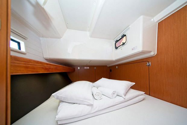 Bavaria Cruiser 46 - 4 cab., Murter