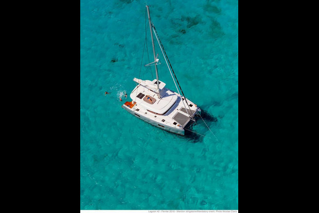 Lagoon 42 - 4 + 2 cab., Elliniko