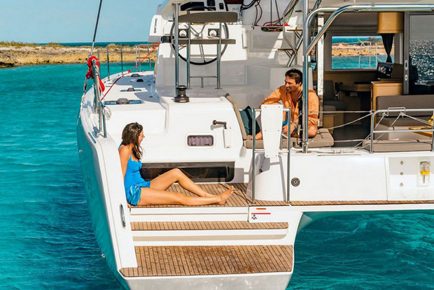 Lagoon 42 - 4 + 2 cab., Elliniko