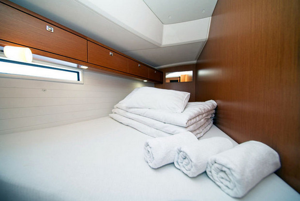 Bavaria Cruiser 46 - 4 cab., Murter