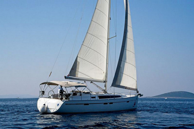 Bavaria Cruiser 46 - 4 cab., Murter