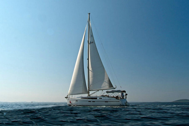 Bavaria Cruiser 46 - 4 cab., Murter