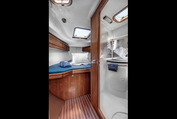 Bavaria 37 Cruiser, Kontokali-Corfu