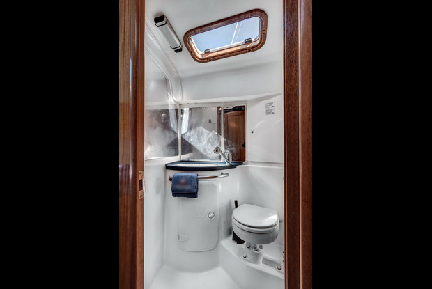 Bavaria 37 Cruiser, Kontokali-Corfu