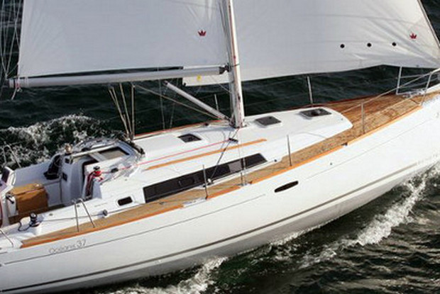 Oceanis 37, Palairos