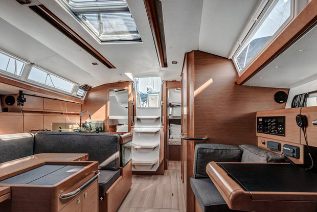 Sun Odyssey 419 - 3 cab., Kontokali-Corfu