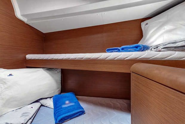 Sun Odyssey 449, Palairos