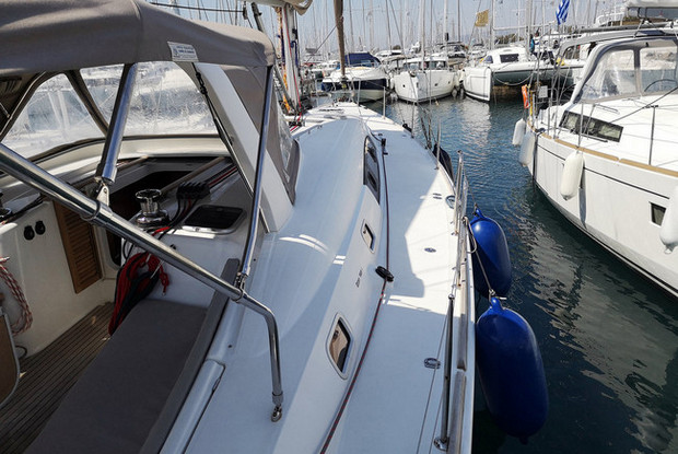 Oceanis 50 - 5 + 1 cab., Alimos