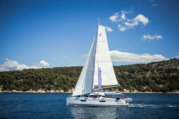 Fountaine Pajot Saba 50 - 6 + 1 cab., Trogir