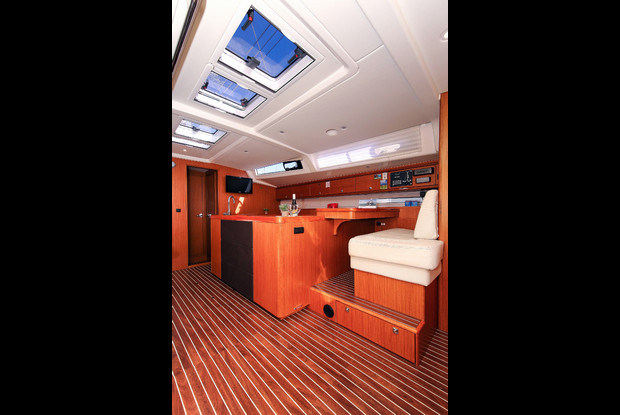 Bavaria Cruiser 56 - 5 + 1 cab., Murter