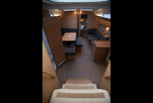 Dufour 410 GL, Nikiti