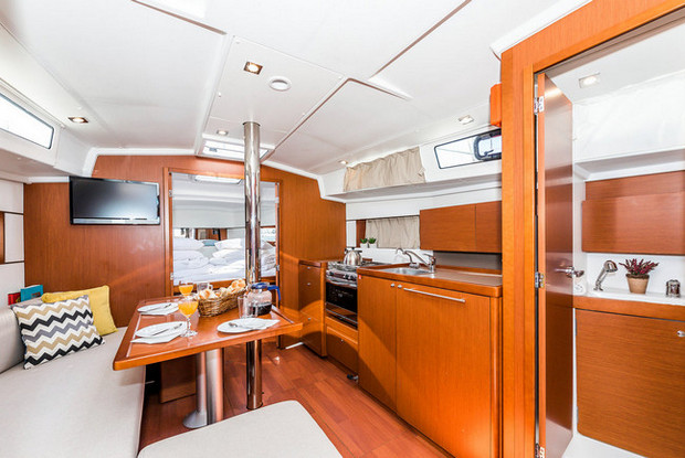 Oceanis 38.1, Biograd na Moru