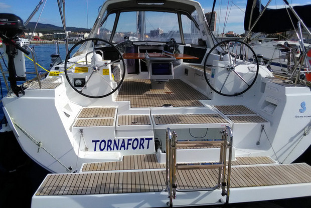 Oceanis 45, Palamós