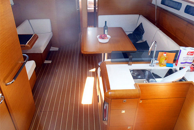 Sun Odyssey 439, Stockholms län