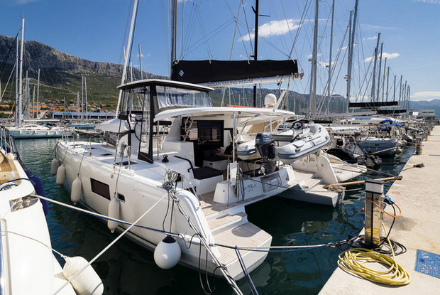 Lagoon 42 OW - 3 + 1 cab., Kaštela-Split