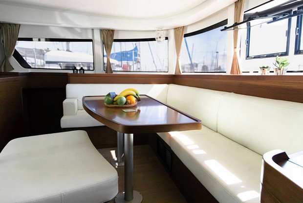 Lagoon 42 - 4 + 2 cab., Preveza