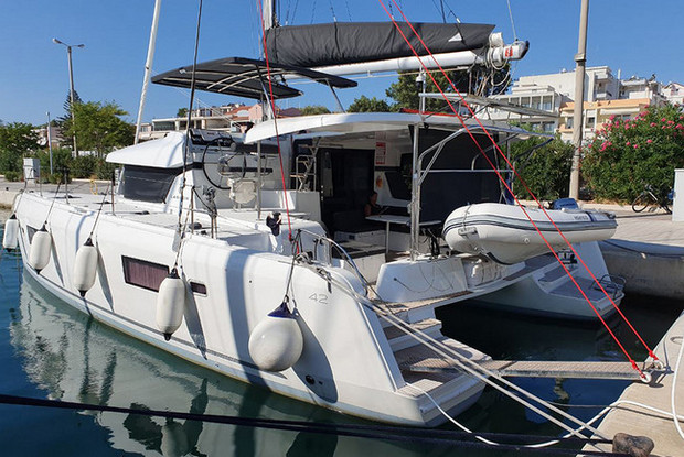 Lagoon 42 - 4 + 2 cab., Preveza