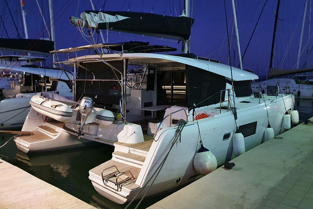 Lagoon 42 - 4 + 2 cab., Preveza