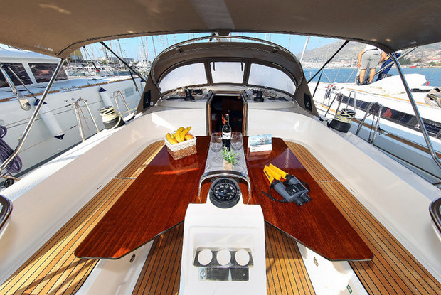 Bavaria Cruiser 46 - 3 cab., Pula