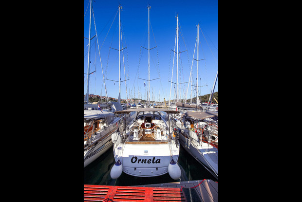 Bavaria Cruiser 40 Avantgarde, Pula