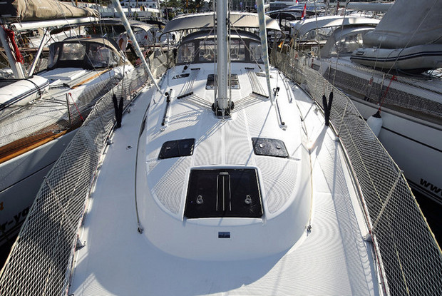 Bavaria Cruiser 40 Avantgarde, Pula