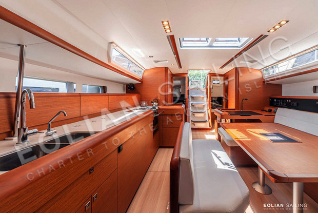 Sun Odyssey 519, Capo d