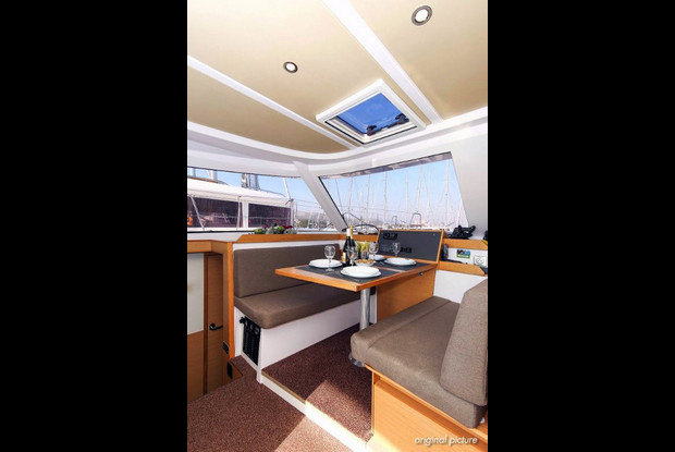 Nautitech 40 Open - 4 + 2 cab., Trogir