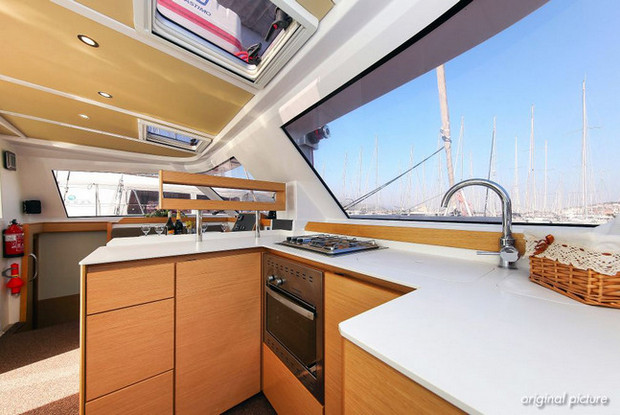 Nautitech 40 Open - 4 + 2 cab., Trogir