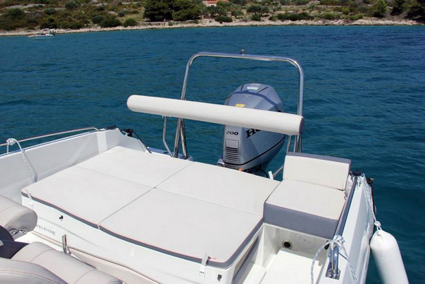 Beneteau Flyer 6.6 Space Deck, Trogir