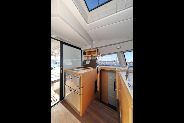 Nautitech 46 Fly, Pula