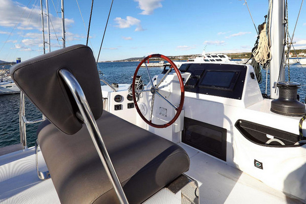 Nautitech 46 Fly, Pula