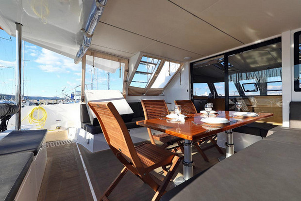 Nautitech 46 Fly, Pula