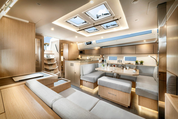 Bavaria C50 Style - 4 + 1 cab., Pula