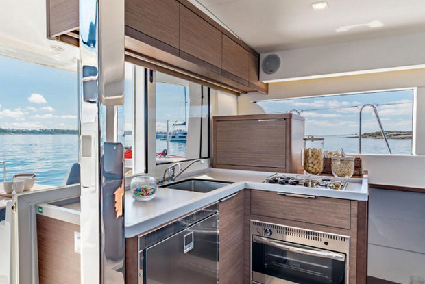 Lagoon 40 - 4 + 2 cab, Šibenik