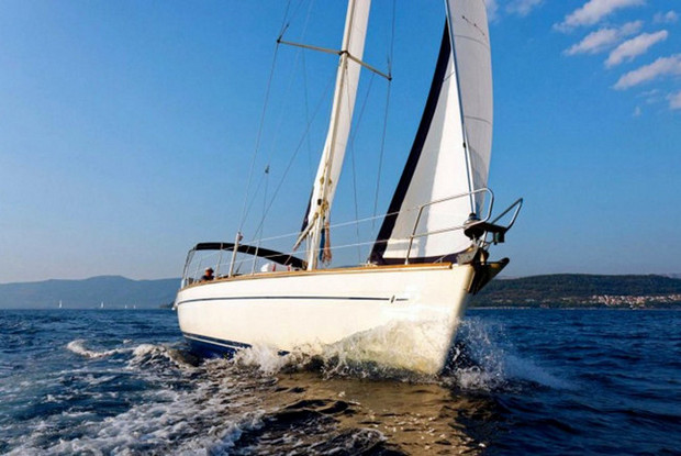 Bavaria 44, Split