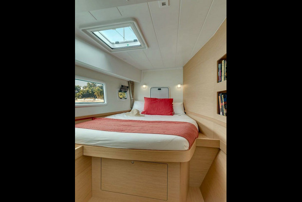 Lagoon 42 - 4 + 2 cab., Road Town