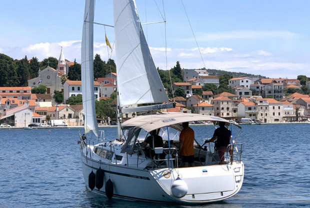 Bavaria Cruiser 34 - 2 cab., Rogoznica