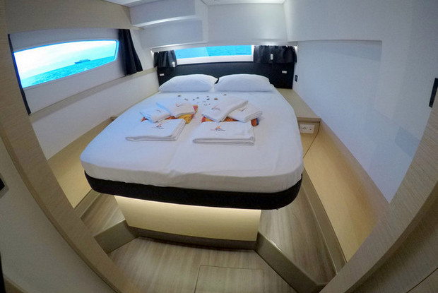 Fountaine Pajot Saba 50 - 6 + 1 cab., Trogir