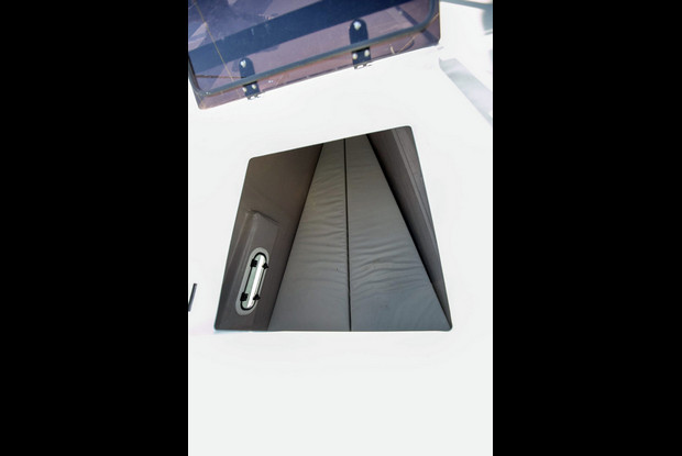 Bali 4.3 - 4 + 2 cab., Platania