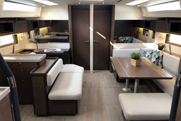 Oceanis 51.1 - 5 + 1 cab., Alimos