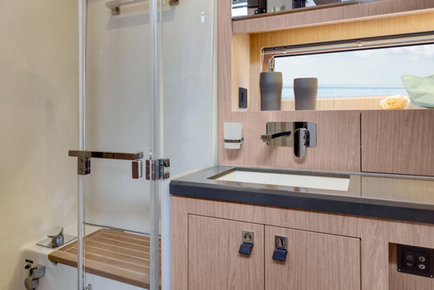 Oceanis Yacht 62 - 4 + 1	, Elliniko