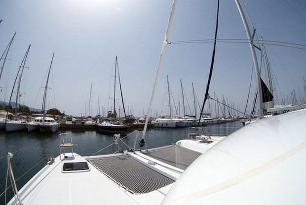 Lagoon 42, Pireas