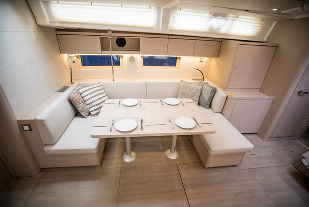 Oceanis 51.1, Alimos