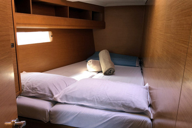 Sun Odyssey 479 - 4 cab., Alimos